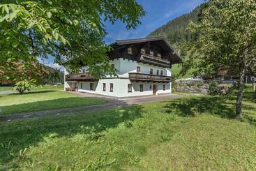 Жильё для туристов Ferienwohnung Spielberg