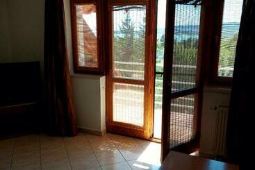 דירות לתיירים Szikszai Apartman