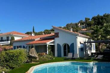 شقق خاصة سياحية Villa La Quietude