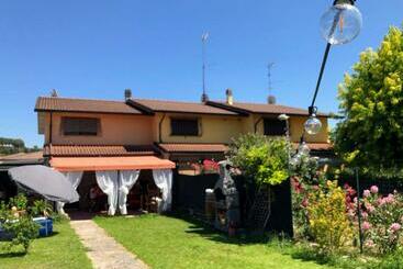 Turist apartmanları Garda Art&garden