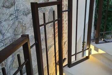 דירות לתיירים Appartement De Charme Dans Ancienne Cave à Vin