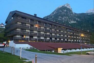 דירות לתיירים Wood Apartment In Canin Ski Resort