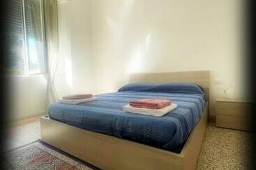 شقق خاصة سياحية Nuova Casa Vacanze Nonna Prassede Con Giardino E Posto Auto
