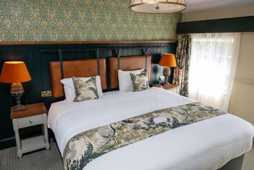 هتل Himley House By Chef & Brewer Collection