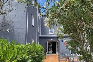 Contact Hotel Le Sud Montpellier Aéroport Parc Expo Arena