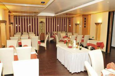 هتل Ristorante Kurtz
