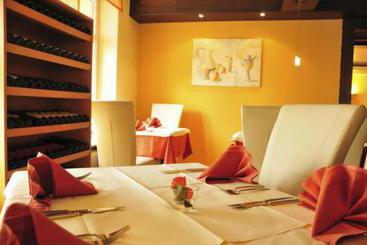 هتل Ristorante Kurtz