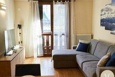 شقق خاصة سياحية Appartamento Acquaseria 310