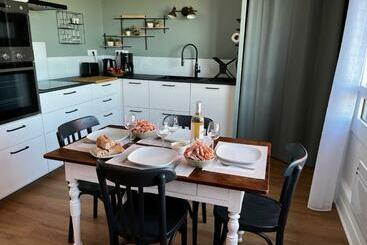 ツーリストアパートメント Lostendro, Appartements Vue Port