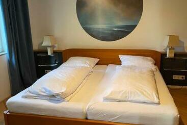 شقق خاصة سياحية Ruhige Ferienwohnung , Ideal Für Berufspendler