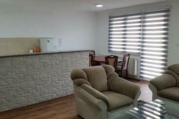 شقق خاصة سياحية Apartman Micevic