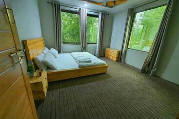 پانسیون Hikk Inn