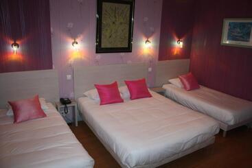 בית מלון כפרי Hôtel République