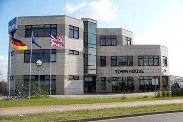 בית מלון כפרי Townhouse