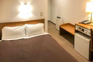 City Hotel Air Port In Prince Vacation Stay 80756v
