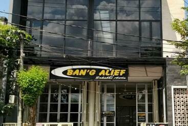هتل Bang Alief Property Near Taman Tajamara Sumenep Mitra Reddoorz