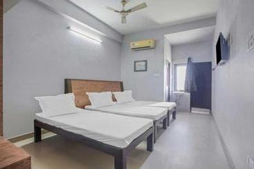 בית מלון כפרי Oyo 89391  Mountain View