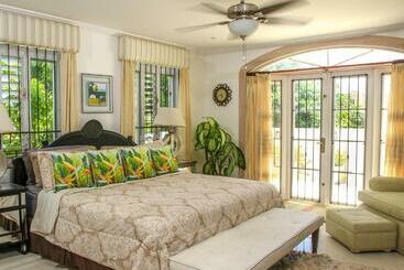 پانسیون Room In Guest Room Zenbreak Bliss Tranquility