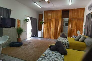 پانسیون Michelle S Place