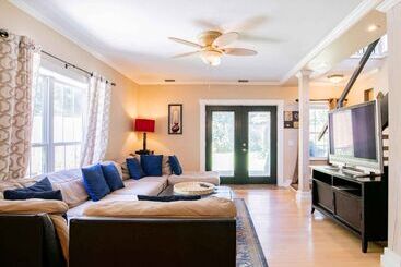 شقق خاصة سياحية Cadiz Hideaway