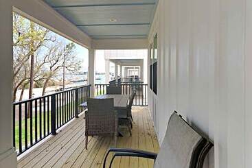 آپارتمانهای توریستها Cottages At Old Bay #1