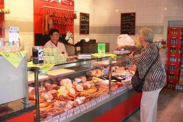 פנסיון Gasthof & Fleischerei Endler