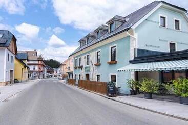 הוסטל Gasthof Filzwieser