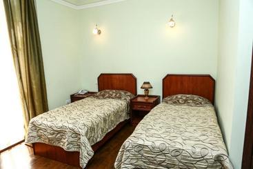 Diana Hotel