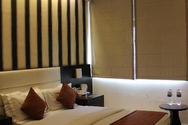 هتل Jukaso Inn Down Town