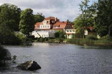 هتل Möckelsnäs Herrgård