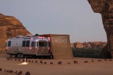 هتل Caravan By Habitas