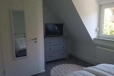 آپارتمانهای توریستها Ferienwohnung Höchberg