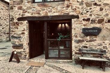 Bed and Breakfast The Stone Boat Guesthouse For Pilgrims