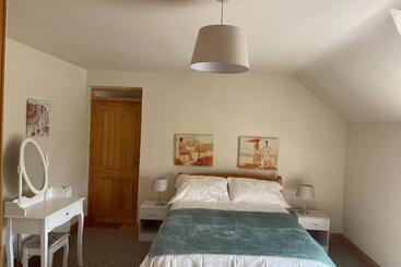 住宿加早餐 Maghera House