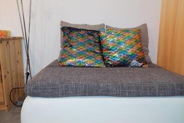 آپارتمانهای توریستها Garsonka Ostrava