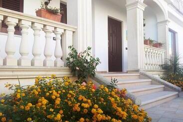 Ibiscus B&b