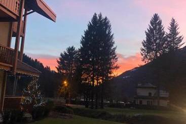Holidays Dolomiti Apartment Resort