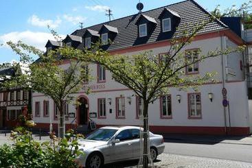 ホテル Weisses Ross