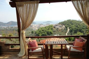 Skiathos Garden Cottages