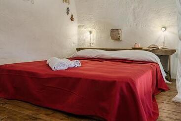 Жильё для туристов Antica Torre Vista Mare Con Jacuzzi