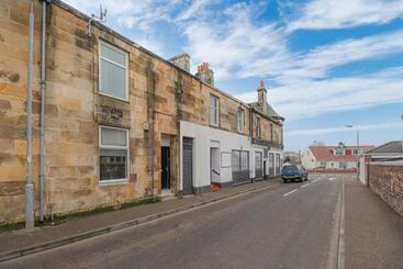 شقق خاصة سياحية Cosy Ardrossan Apartment