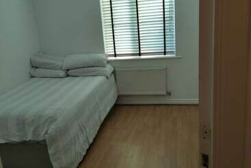 游客公寓 Immaculate 1 Bed Apartment In Borehamwood