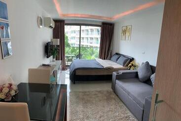 هتل آپارتمان Laguna Beach Condo Resort 3 Maldives Pattaya Pool View ลากูน่า บีช คอนโด รีสอร์ต 3 พัทยา