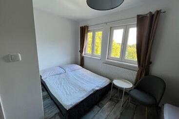 آپارتمانهای توریستها Horská Chata Jáchymov