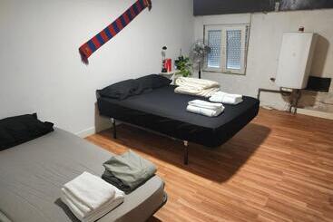 דירות לתיירים Sanfermines Loft Industrial