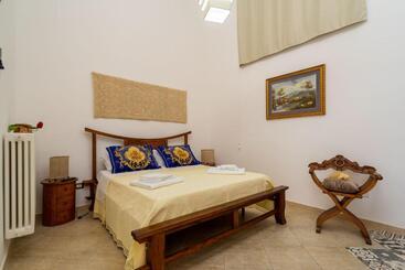 Жильё для туристов Casa Vacanza Lu Sule