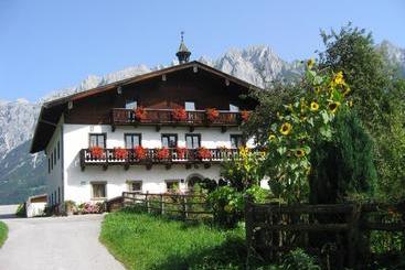 بيت ريفى Bio Bauernhof Rettenbachgut