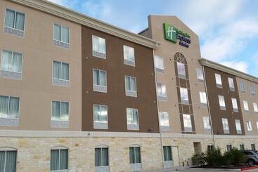 هتل Holiday Inn Express And Suites Atascocita   Humble   Kingwood, An Ihg
