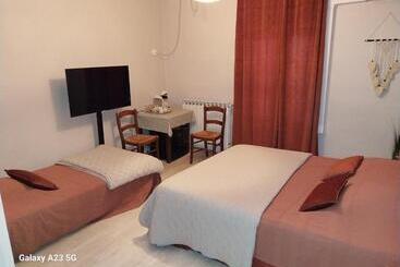 פנסיון Le 18 By Benson