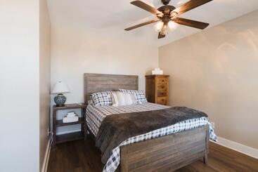 관광객 아파트 Wine Country Modern Farmhouse With Heated Pool, Hot Tub, Cybertruck